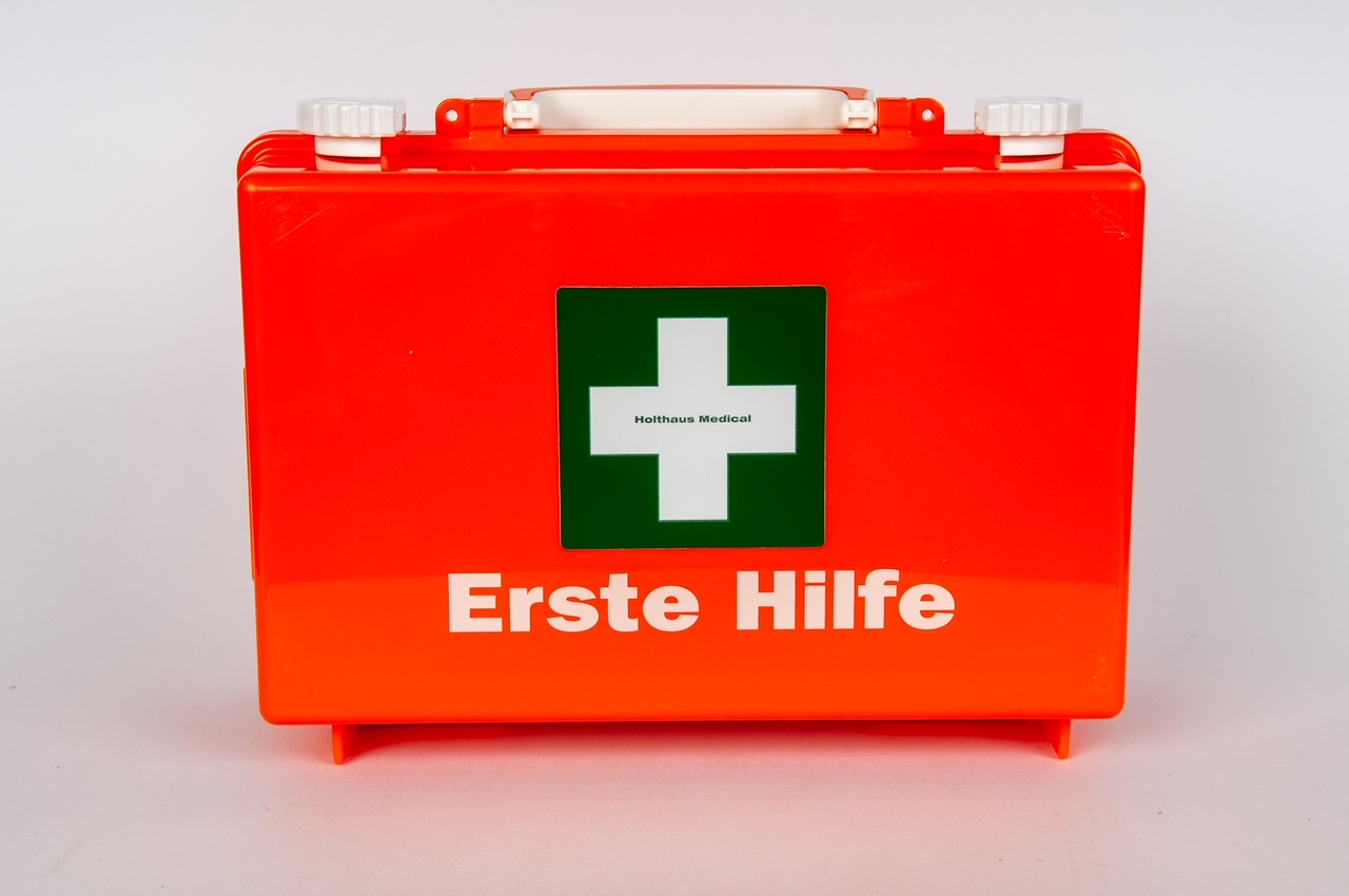 Erste-Hilfe-Koffer